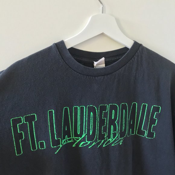 Washed Black 90s Vintage T with slime green ‘Fort - Picture 2 of 4